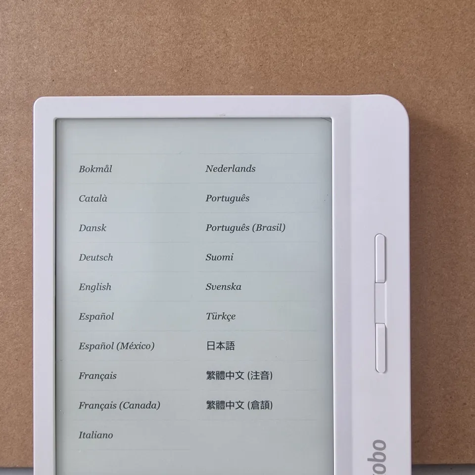 RAKUTEN KOBO E-READER