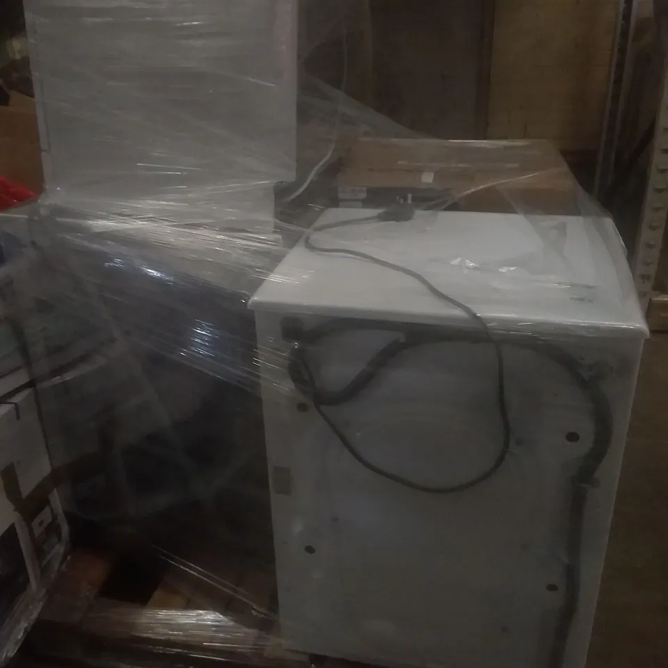 HISENSE HS60240XUK FREESTANDING STANDARD DISHWASHER, CANDY SMART PRO FREESTANDING WASHING MACHINE WHITE, COMFEE TABLE TOP COMPACT DISHWASHER TD602E-W AND COMFEE 93 LITRE 34 BOTTLE WINE FRIDGE