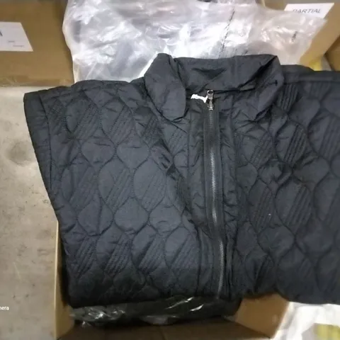 BOX OF APPROXIMATELY 7 ASSORTED BRAND NEW BLACK MARLA WYNNE QUILTED TOGGLE COATS