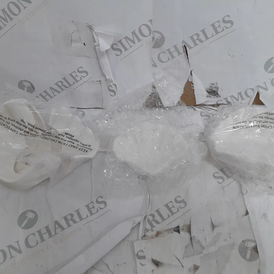 BOXED K BY KELLY HOPPEN CHOICE OF SMALL SEA SCULPTURES DECOR