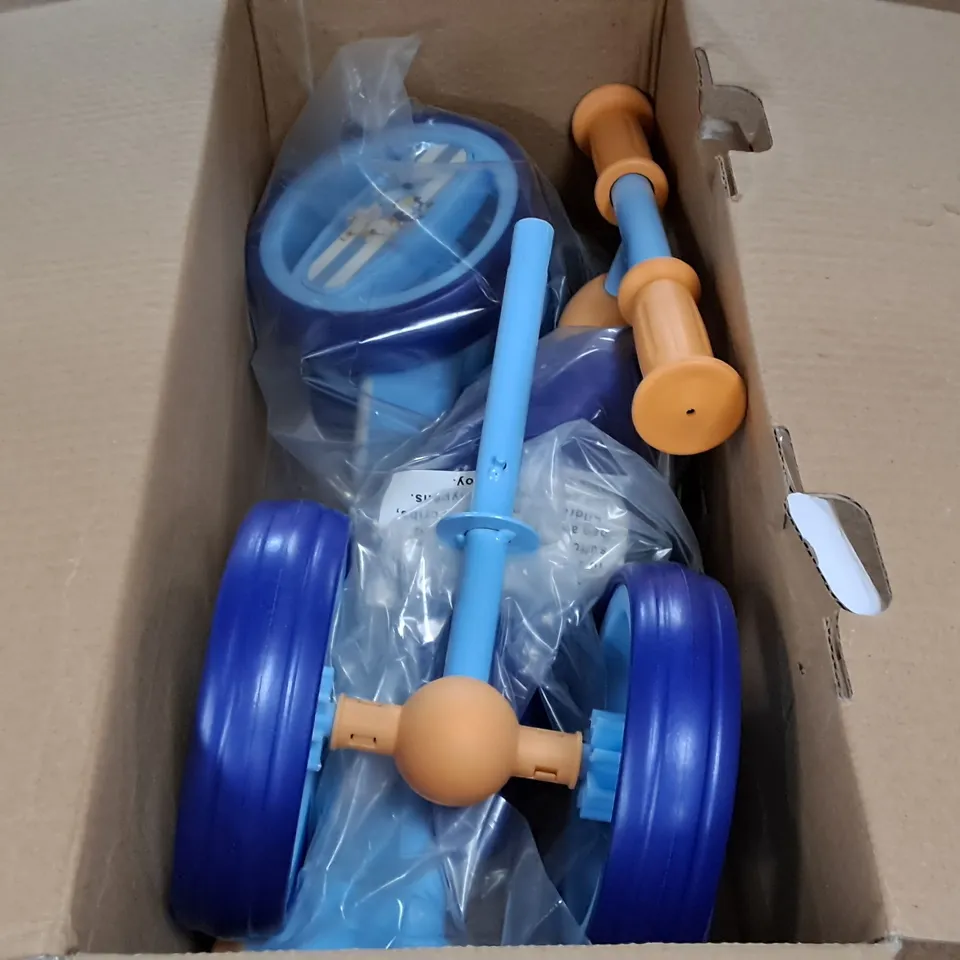 BLUEY DELUXE BOBBLE RIDE ON BIKE IN BLUE