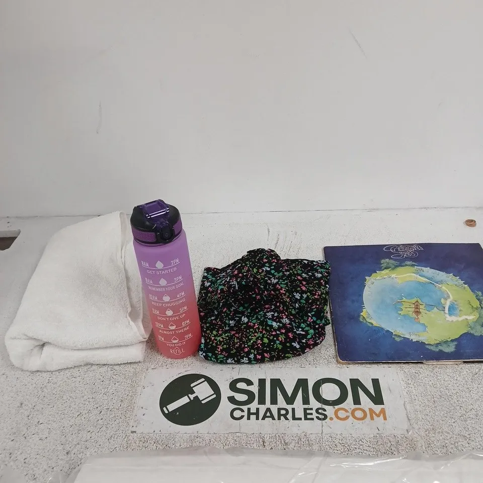 BOX OF APPROXIMATELY 10 ASSORTED ITEMS INCLUDING FRAGILE YES VINYL, SOME KITCHEN ROLL AND A GEORGE DRESS