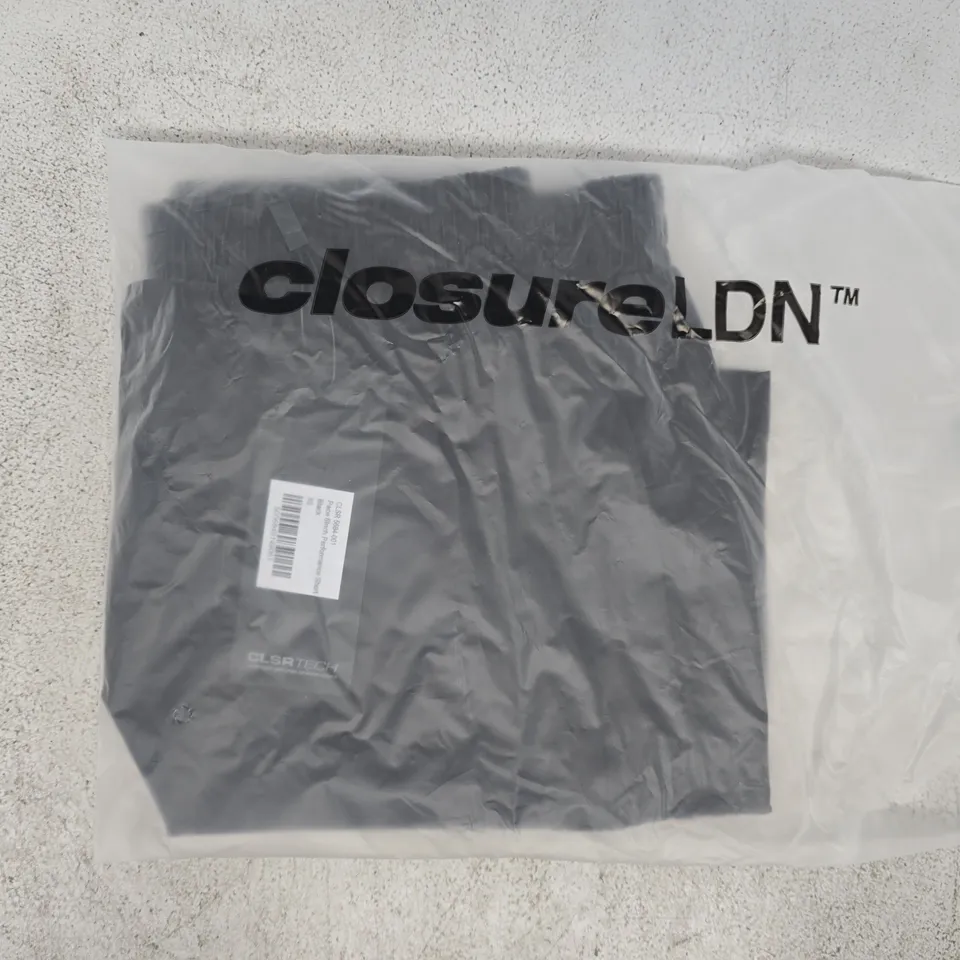 BAGGED CLOSURE PACE 6" PERFORMANCE SHORTS IN BLACK SIZE XS
