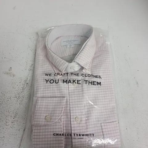 CHARLES TYRWHITT MEN’S PINK CHECK NON-IRON SHIRT – CLASSIC FIT, UK 16 (COLLAR 16IN, SLEEVE 35IN)
