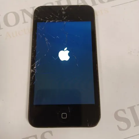 APPLE IPOD 8GB
