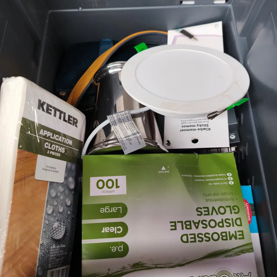 APPROXIMATELY 15 ASSORTED HOUSEHOLD PRODUCTS TO INCLUDE BABY WIPES , HAND MIXER , ETC 