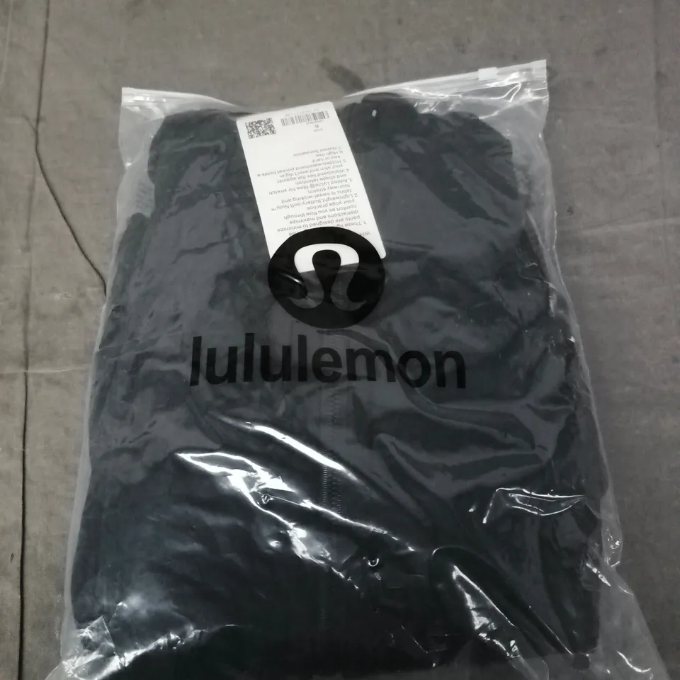 LULULEMON BLACK ACTIVE TOP - SIZE UNSPECIFIED