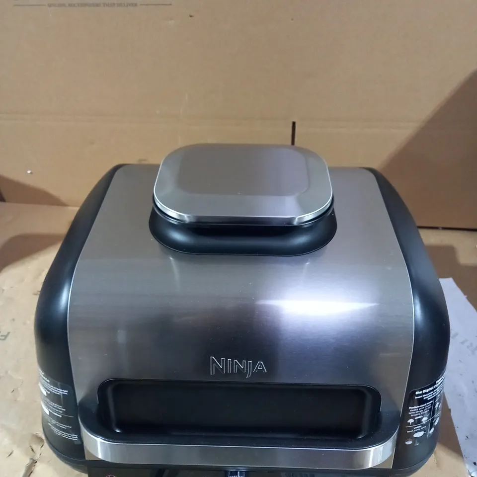 NINJA HEALTH GRILL & AIR FRYER (AG651UK)