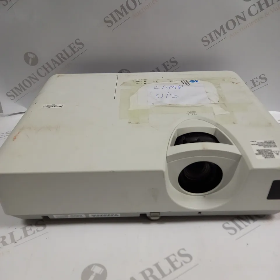 HITACHI CP-EX300N PROJECTOR 