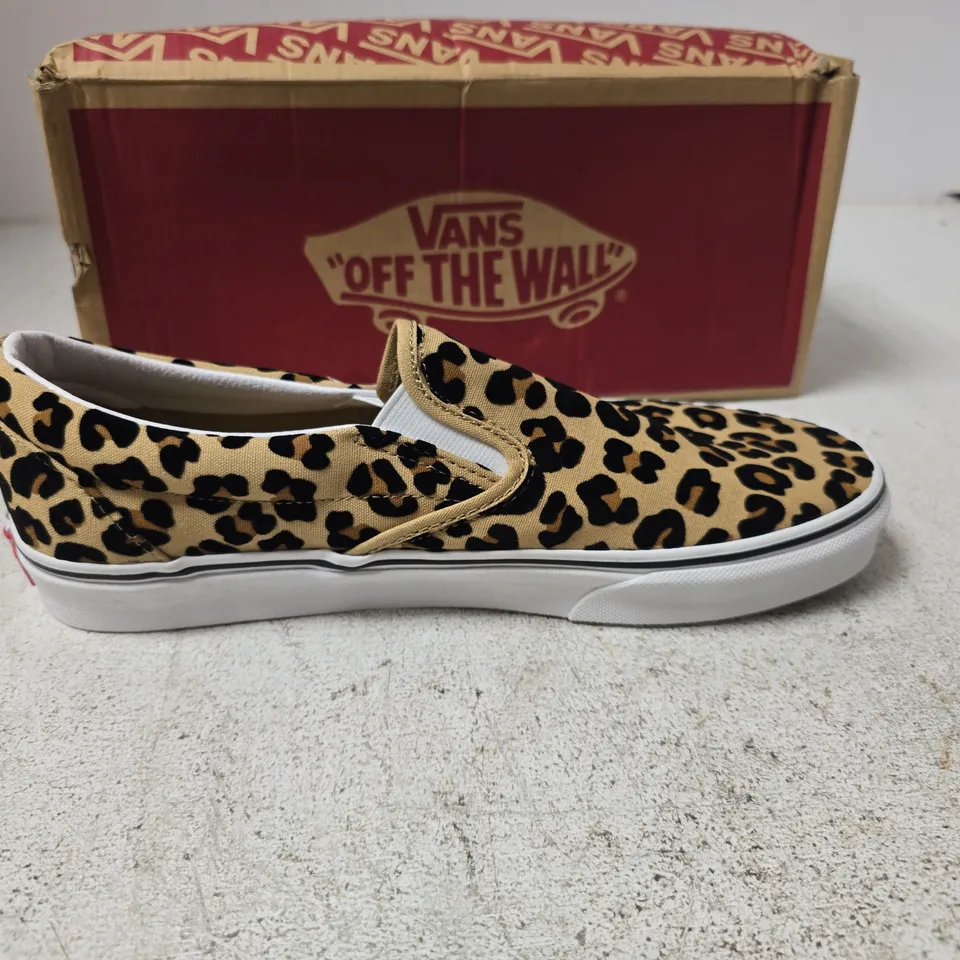 VANS CLASSIC SLIP-ON SHOES – LEOPARD PRINT, UK 8