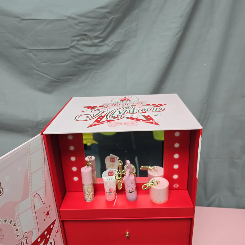 PLOUISE MINI ME VANITY STATION – PINK  MAKEUP SET WITH DRAWERS