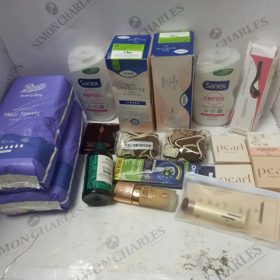 LOT OF BEAUTY PRODUCTS TO INCLUDE THE BODY SHOP GEL SHAMPOO TEA TREE, ETC