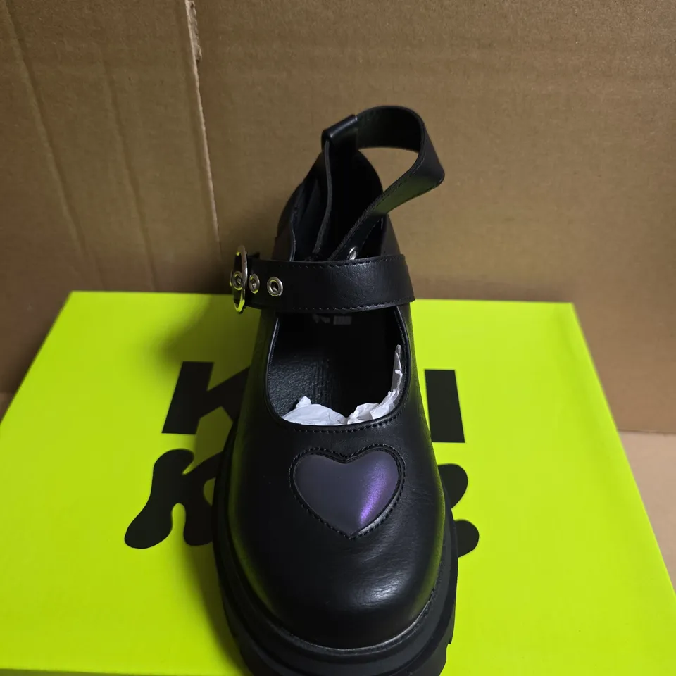 BOXED PAIR OF KOI LOVEBUG MEADOW KIDZ MARY JANE SHOES – BLACK, UK SIZE 13