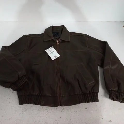 BERSHKA LEATHER EFFECT CROPPED JACKET IN BROWN - EUR S