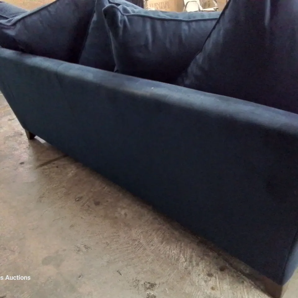 QUALITY BRITISH DESIGNER LOUNGE Co. THREE SEATER SOFA WITH SCATTER CUSHIONS PLUSH BLUE FABRIC 
