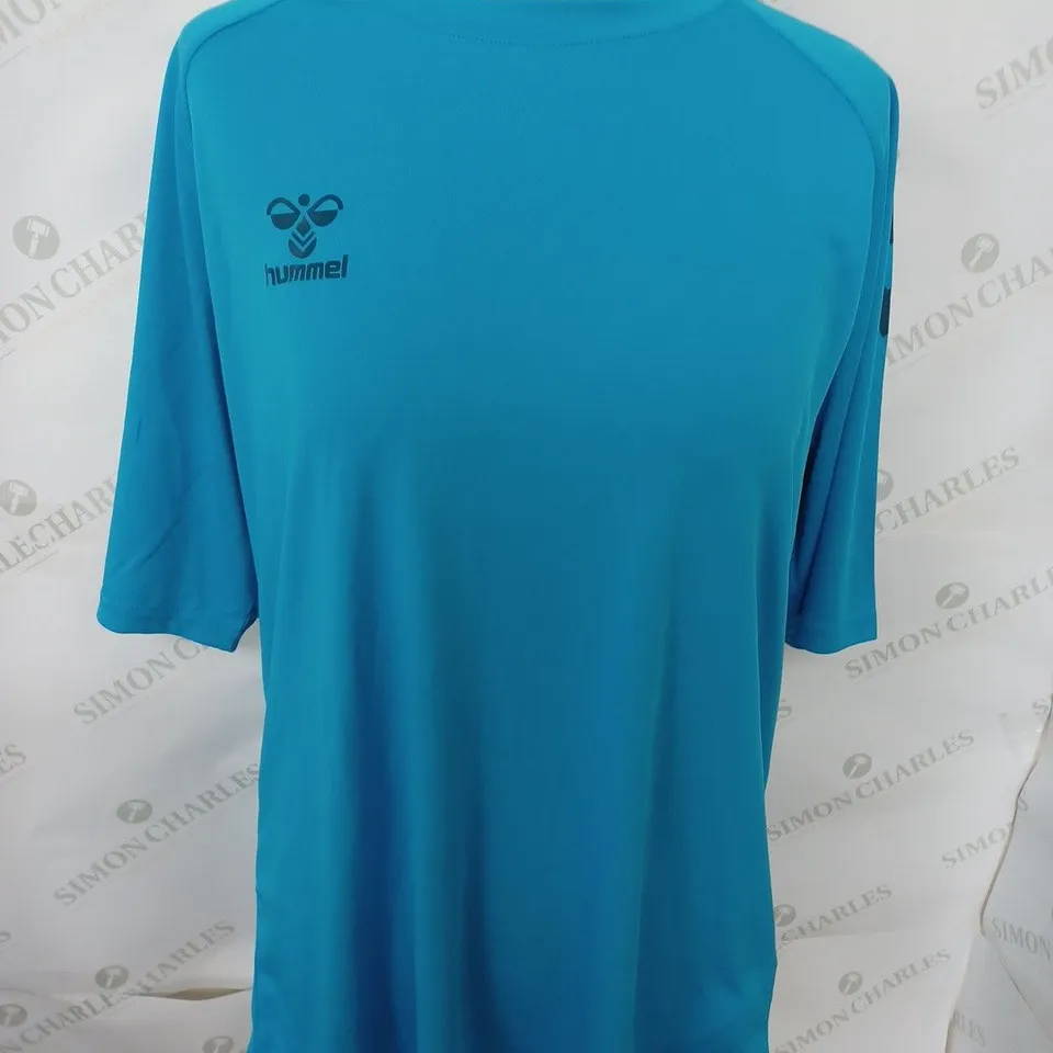 HUMMEL TSHIRT IN BLUE SIZE LARGE