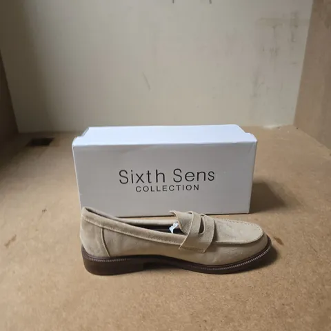 BEIGE SUEDE LOAFERS – WOMEN'S SHOES, SIXTH SENSE COLLECTION - EUR SIZE 37