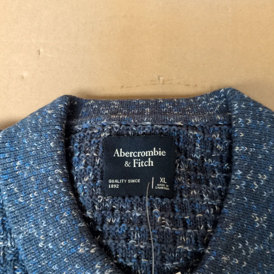 ABERCROMBIE & FITCH KNIT CARDIGAN, BLUE SPECKLED, XL