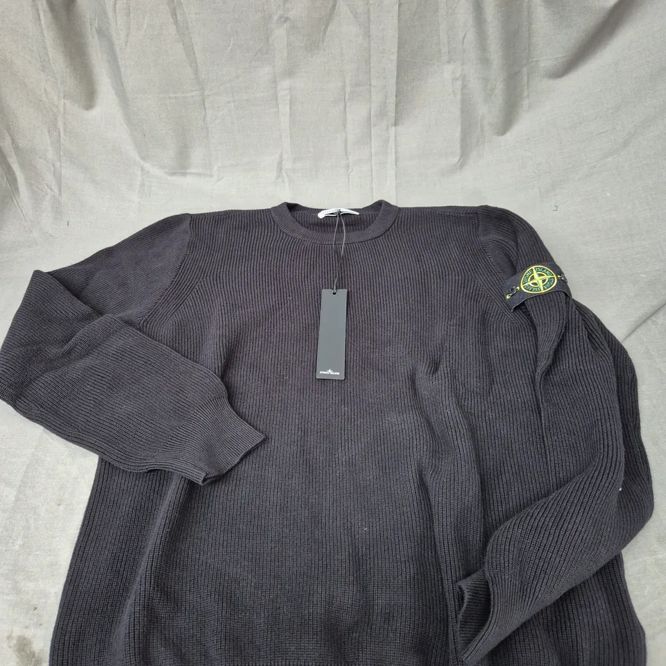 STONE ISLAND KNITTED JUMPER - SIZE XL