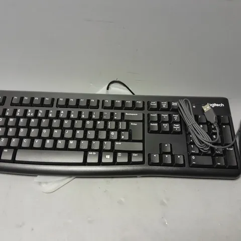 LOGITECH MK120 WIRED COMBO
