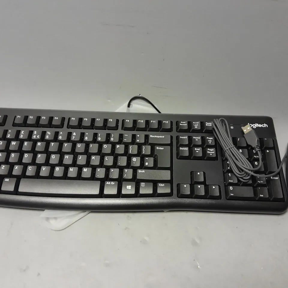 LOGITECH MK120 WIRED COMBO