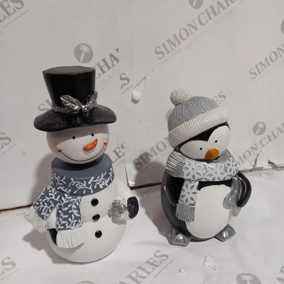 SANTA EXPRESS SET OF 2 CHRISTMAS CHARACTER BOBBLE HEADS