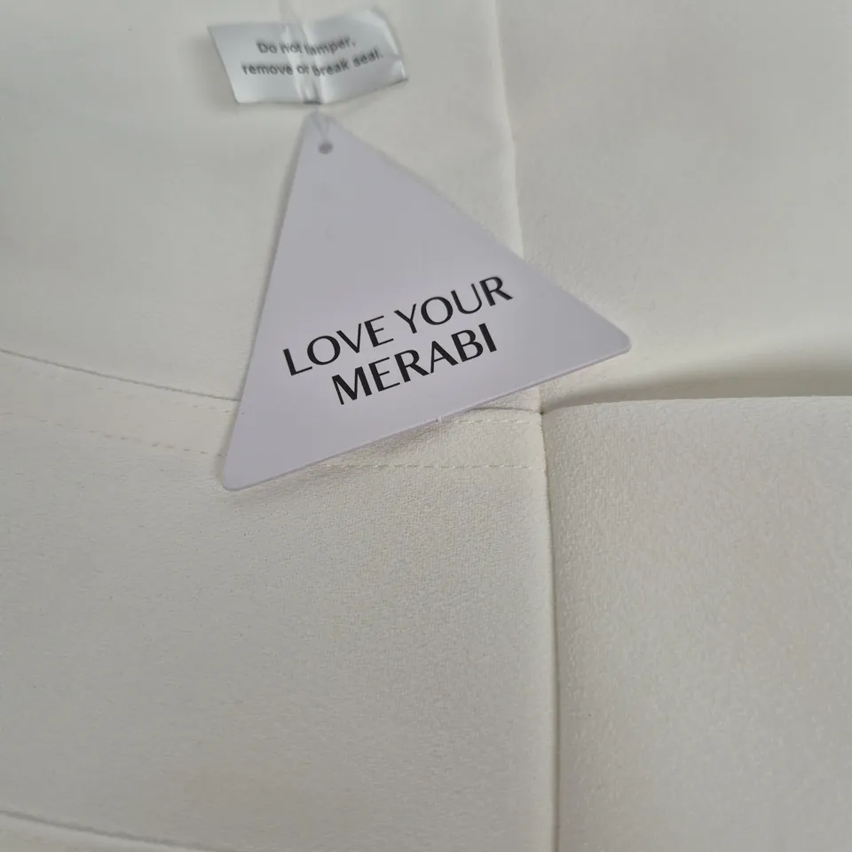 MERABI WHITE EVENING DRESS – UK 10 (US 6, EUR 38)