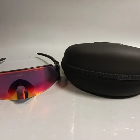 OAKLEY PRIZM WRAP AROUND SUNGLASSES