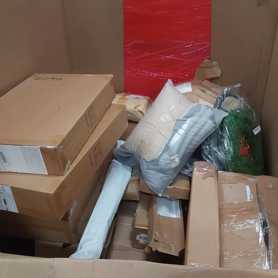 PALLET OF ASSORTED ITEMS INCLUDING: LED MONITOR, DRYWALL SANDER, CAMPING CART, RETRACTABLE SAFETY GATE ECT
