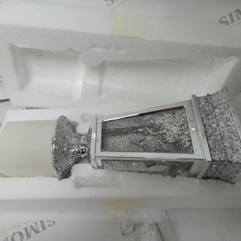 JM BY JULIEN MACDONALD FLAMELESS CANDLE HOLDER WITH SWIRLING GLITTER