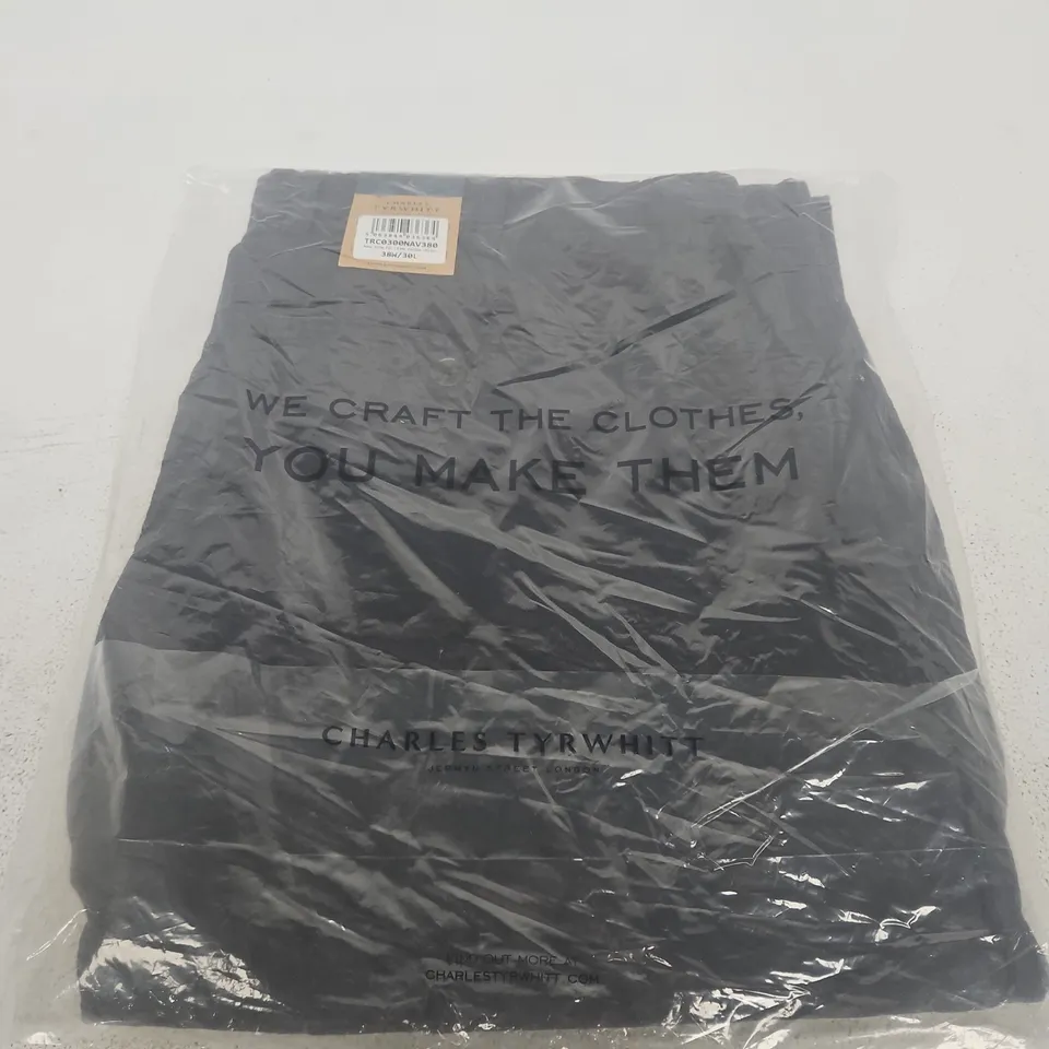 CHARLES TYRWHITT NAVY SLIM-FIT LINEN-COTTON CHINOS, 38W X 30L