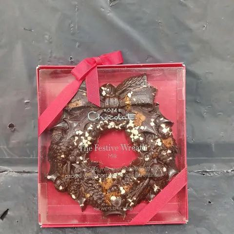 HOTEL CHOCOLAT LARGE FESTIVE CHOCOLATE WREATH 