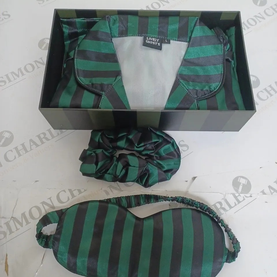 LIVELY GHOSTS SLEEPWEAR SET SIZE L