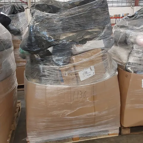 PALLET OF ASSORTED BEDROOM AND COMFORT BASED PRODUCTS TO INCLUDE; PILLOWS, SUPPORT SEAT CUSHIONS AND SIMILARLY RELATED GOODS
