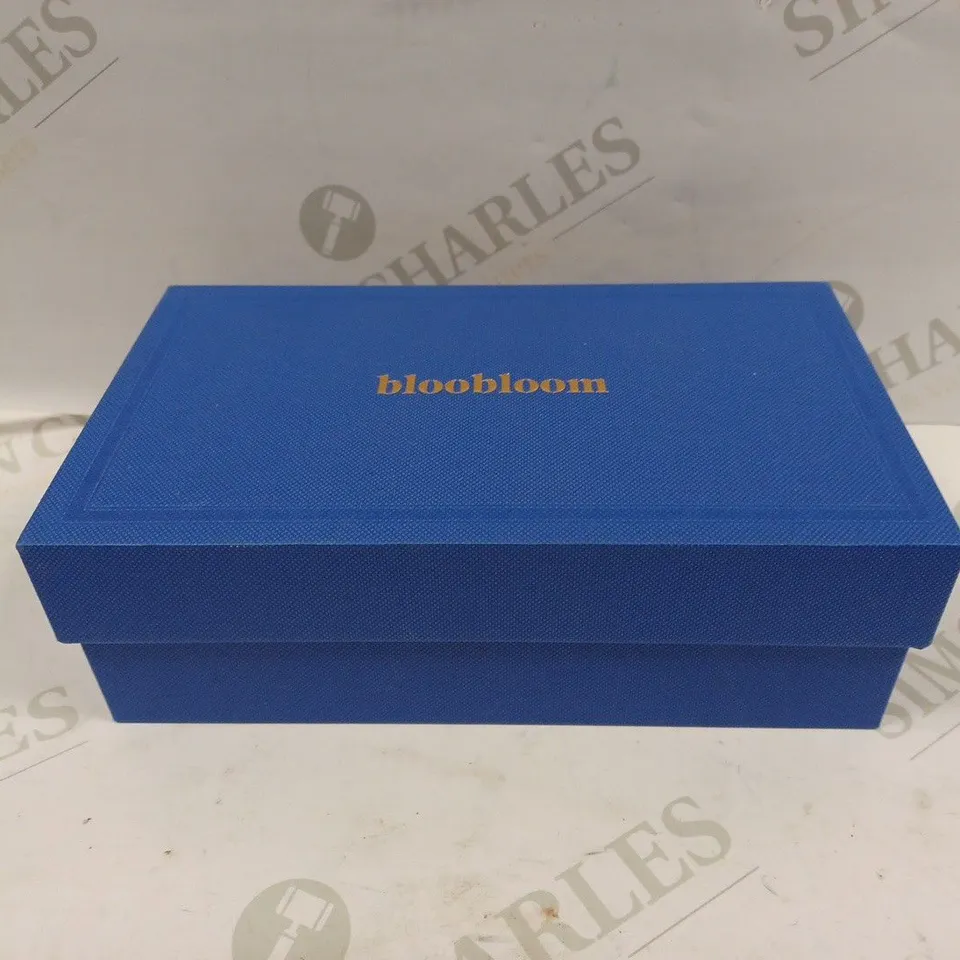 BOXED THE BLOOBLOOM THE SAINT GLASSES WITH CASE