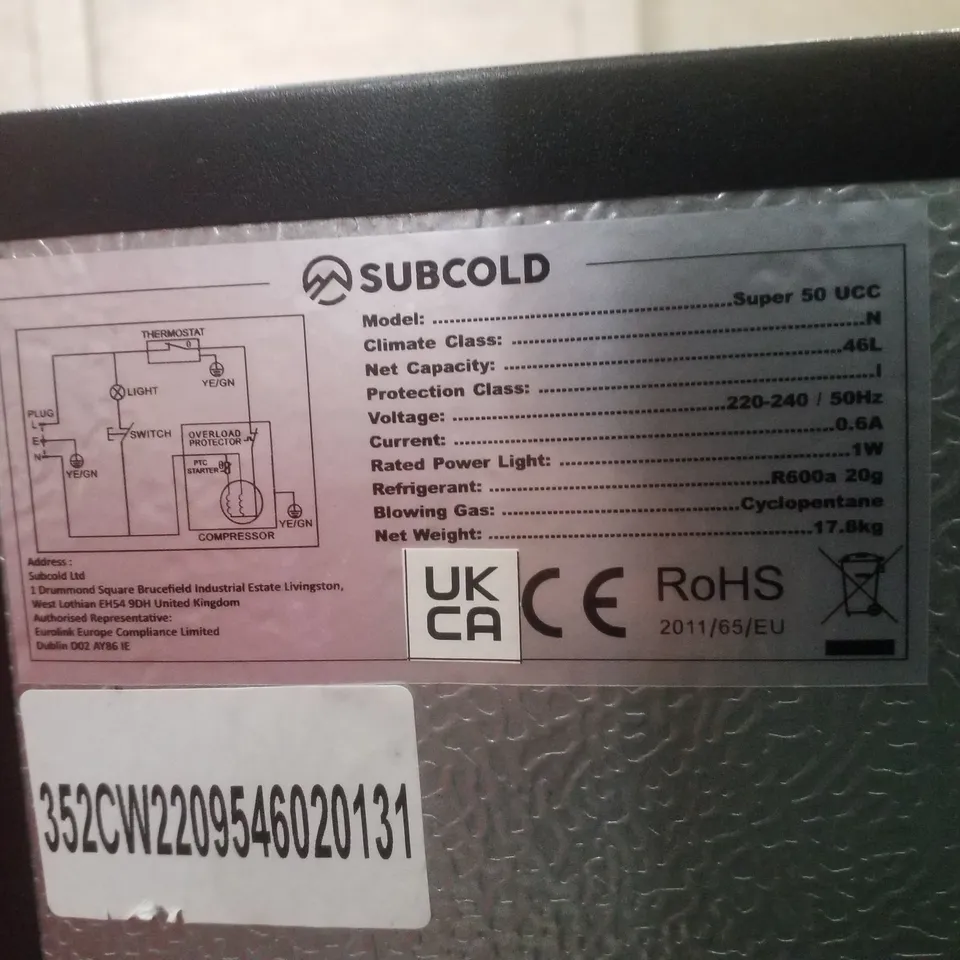 SUBCOLD SUPER 50UCC TABLE TOP DISPLAY FRIDGE