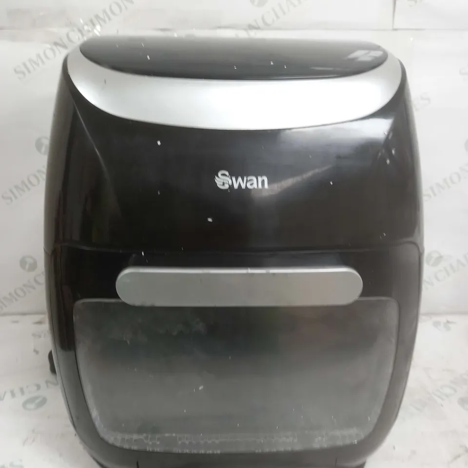 BOXED SWAN DIGITAL AIR FRYER OVEN  RRP £178