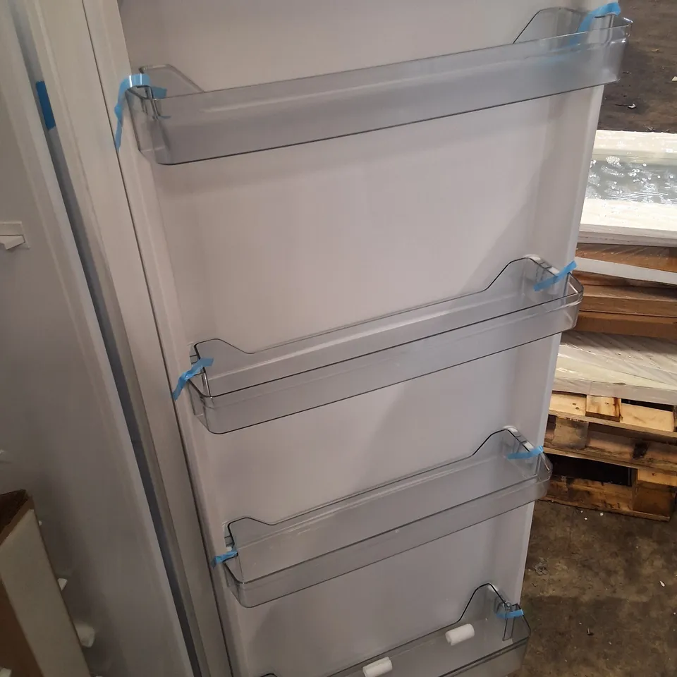 TEKNIX 55×143CM STATIC UPRIGHT LARDER 242L