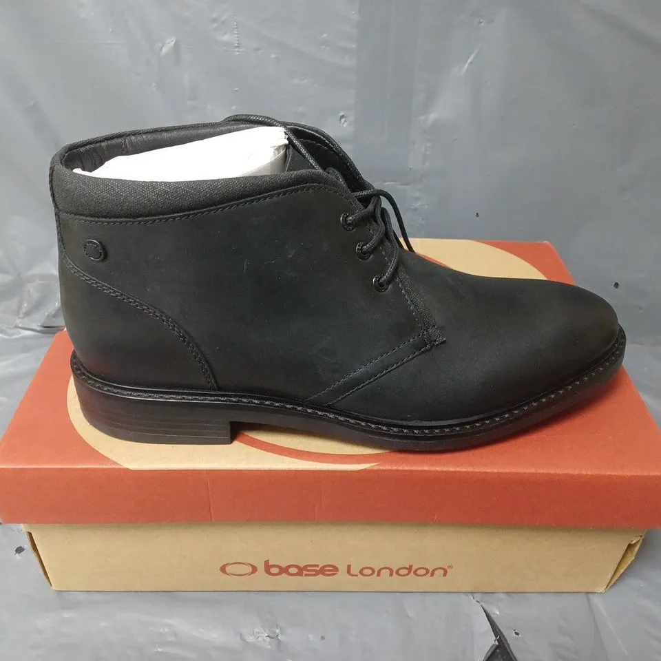 BOXED PAIR OF BASE LONDON BARTLETT PULL UP SHOES - UK SIZE 9
