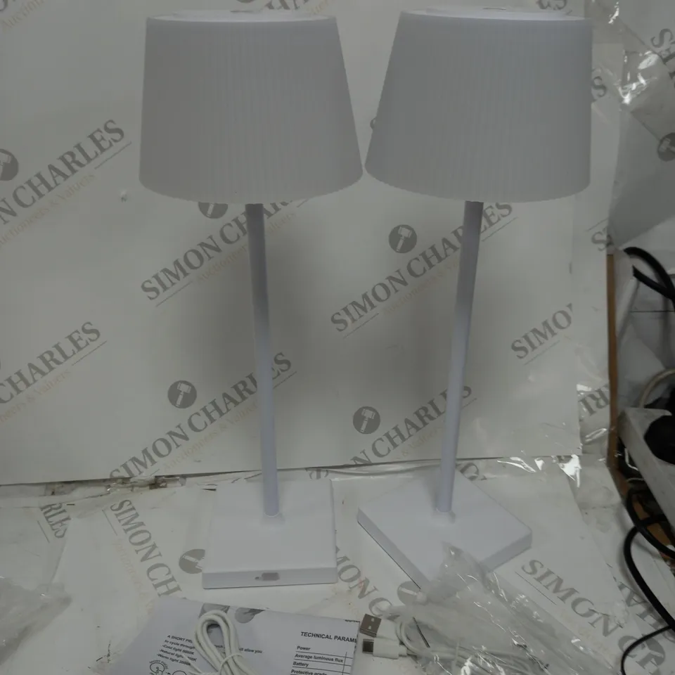 BOXED SFIXX SET OF 2 INDOOR OUTDOOR TOUCH TABLE LIGHTS - WHITE