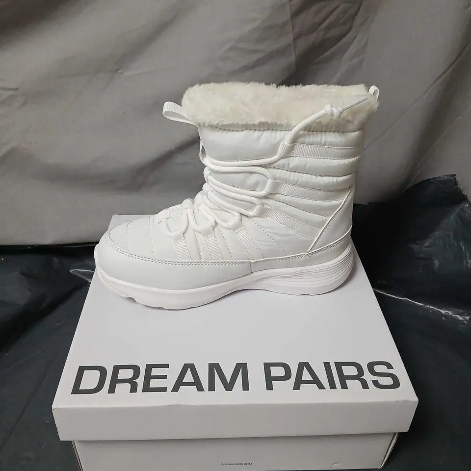 DREAM PAIRS WHITE FAUX-FUR LINED SNOW BOOTS – KID'S, US 1 (UK 13)