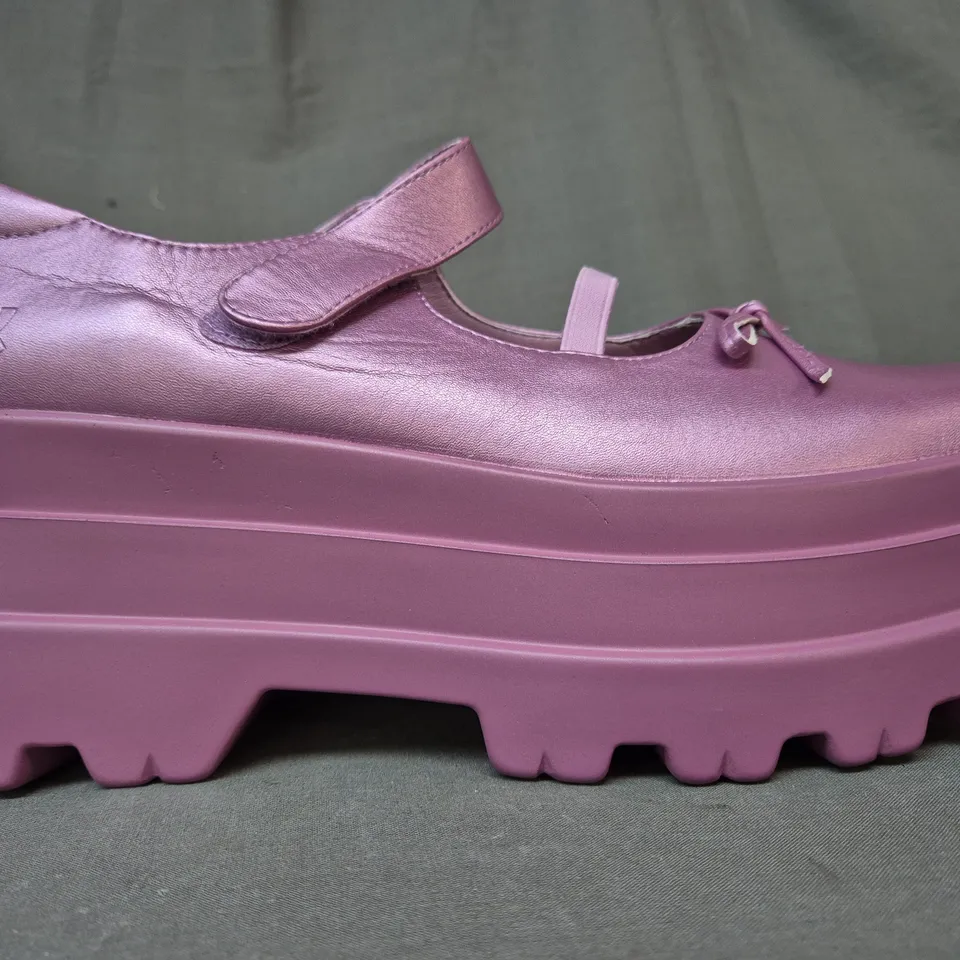 BOXED PAIR OF KOI GALAXY DOLL TRIDENT MARY JANES IN PURPLE UK SIZE 8