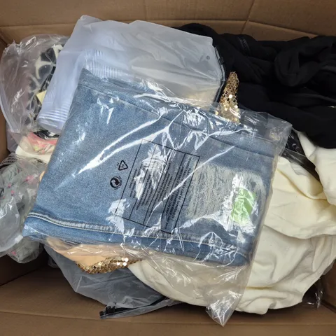 APPROXIMATELY 35 ASSORTED CLOTHING ITEMS IN VARIOUS SIZES, STYLES & COLOURS TO INCLUDE BRANDS SUCH AS BERSHKA, YUMI, HOLLISTER, ETC - COLLECTION ONLY