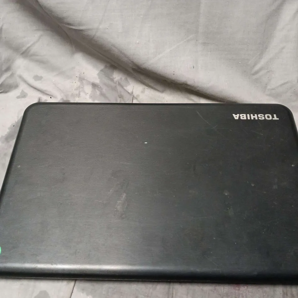 TOSHIBA SATELLITE PRO C50-A-1E6 LAPTOP