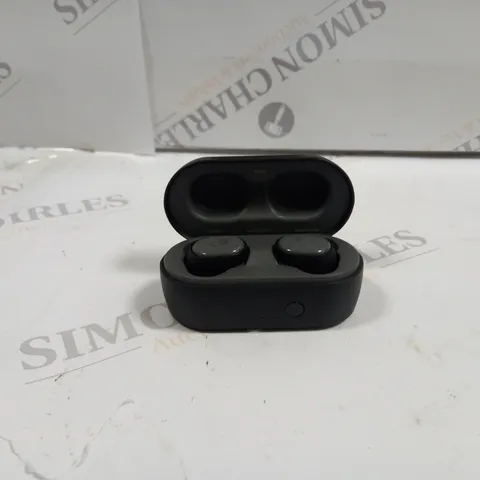 SKULLCANDY TRUE WIRELESS EARBUDS BOXED