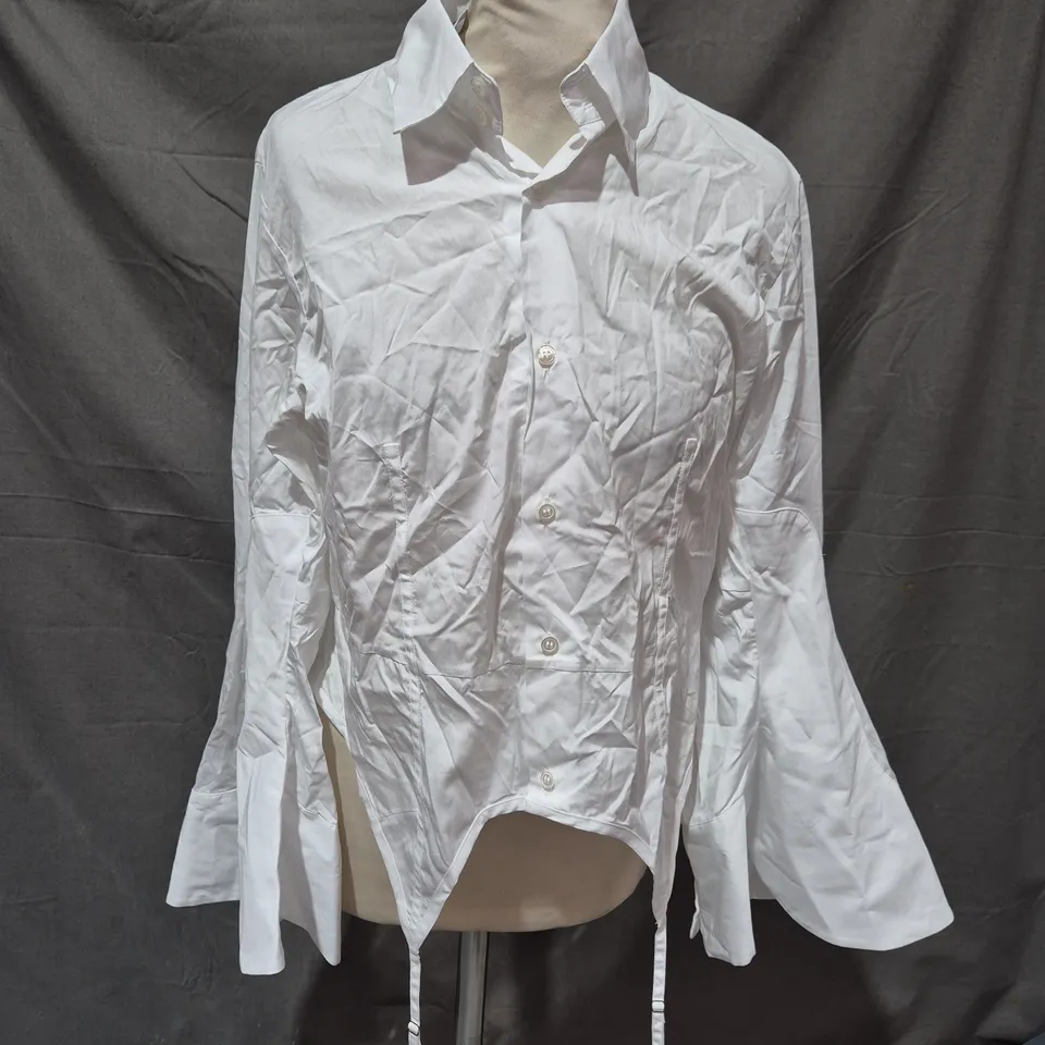 NOIR KEI NINOMIYA BRACES DETAIL SHIRT IN WHITE SIZE M