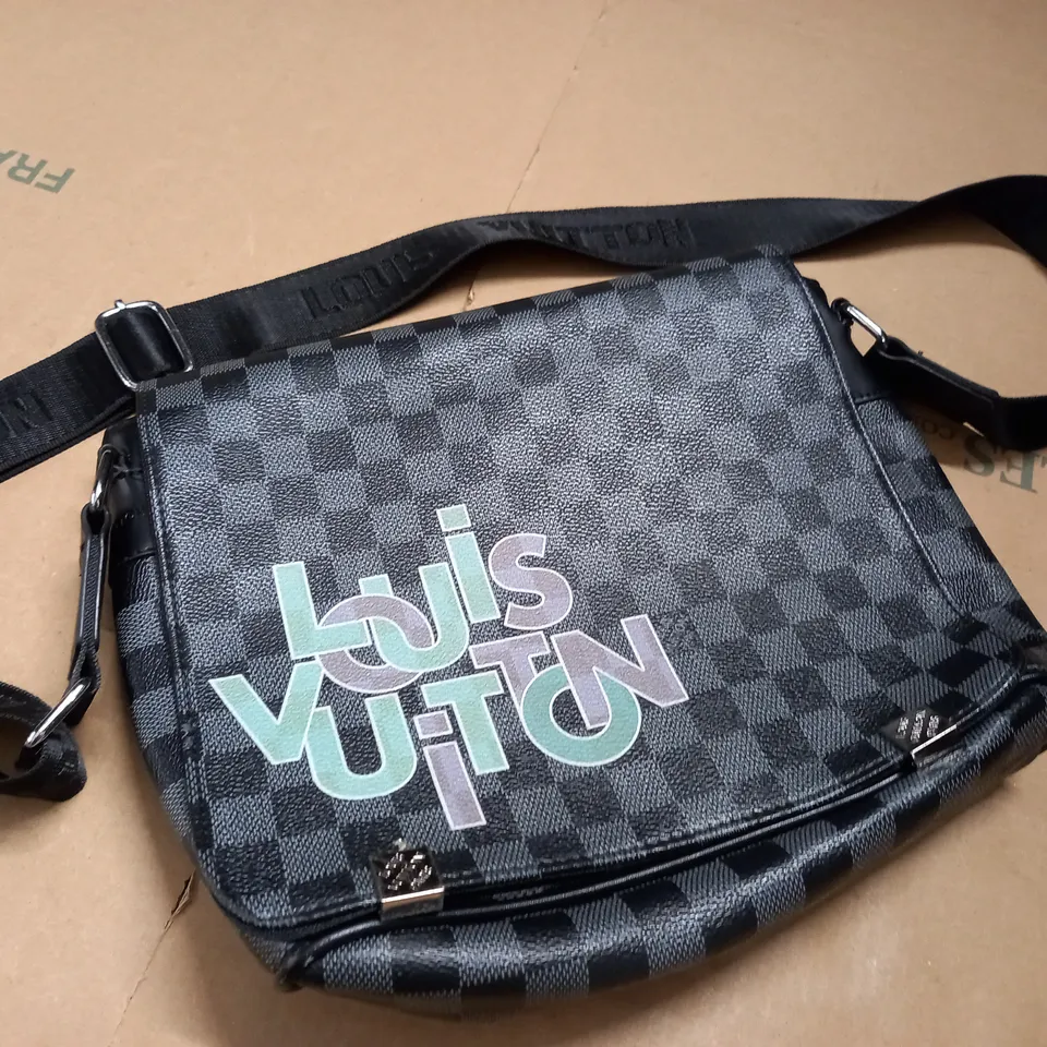 LOUIS VUITTON STYLE CROSSBODY BAG