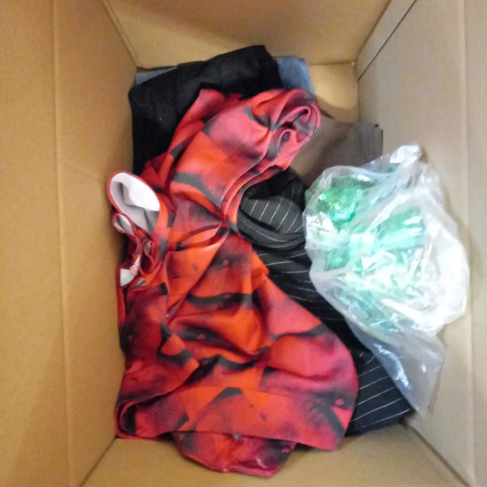 LARGE QUANTITY OF ASSORTED TROUSERS AND JEANS INCLUDING ASOS, H&M AND MISSPAP
