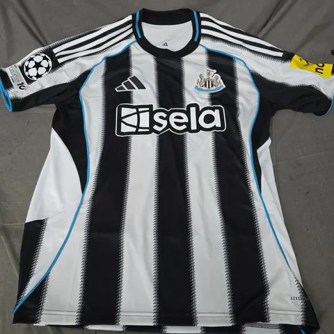 ADIDAS NEWCASTLE UNITED HOME JERSEY - UK LARGE