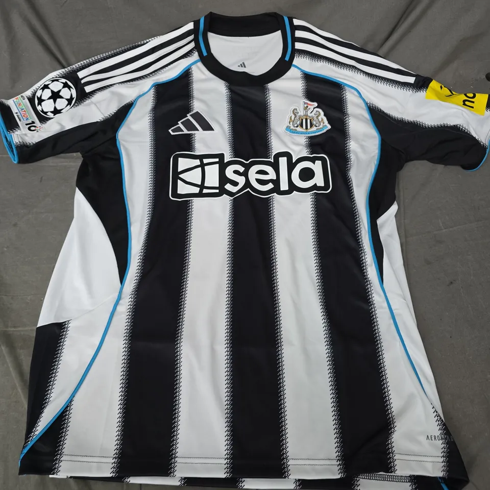 ADIDAS NEWCASTLE UNITED HOME JERSEY - UK LARGE